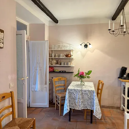 Casa Clara Gartenwohnung Nahe Maggiore Lejlighed