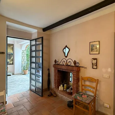 Casa Clara Gartenwohnung Nahe Maggiore Apartman