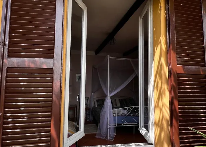 Casa Clara Gartenwohnung Nahe Maggiore Appartamento