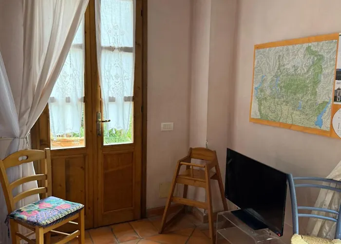 Διαμέρισμα Casa Clara Gartenwohnung Nahe Maggiore